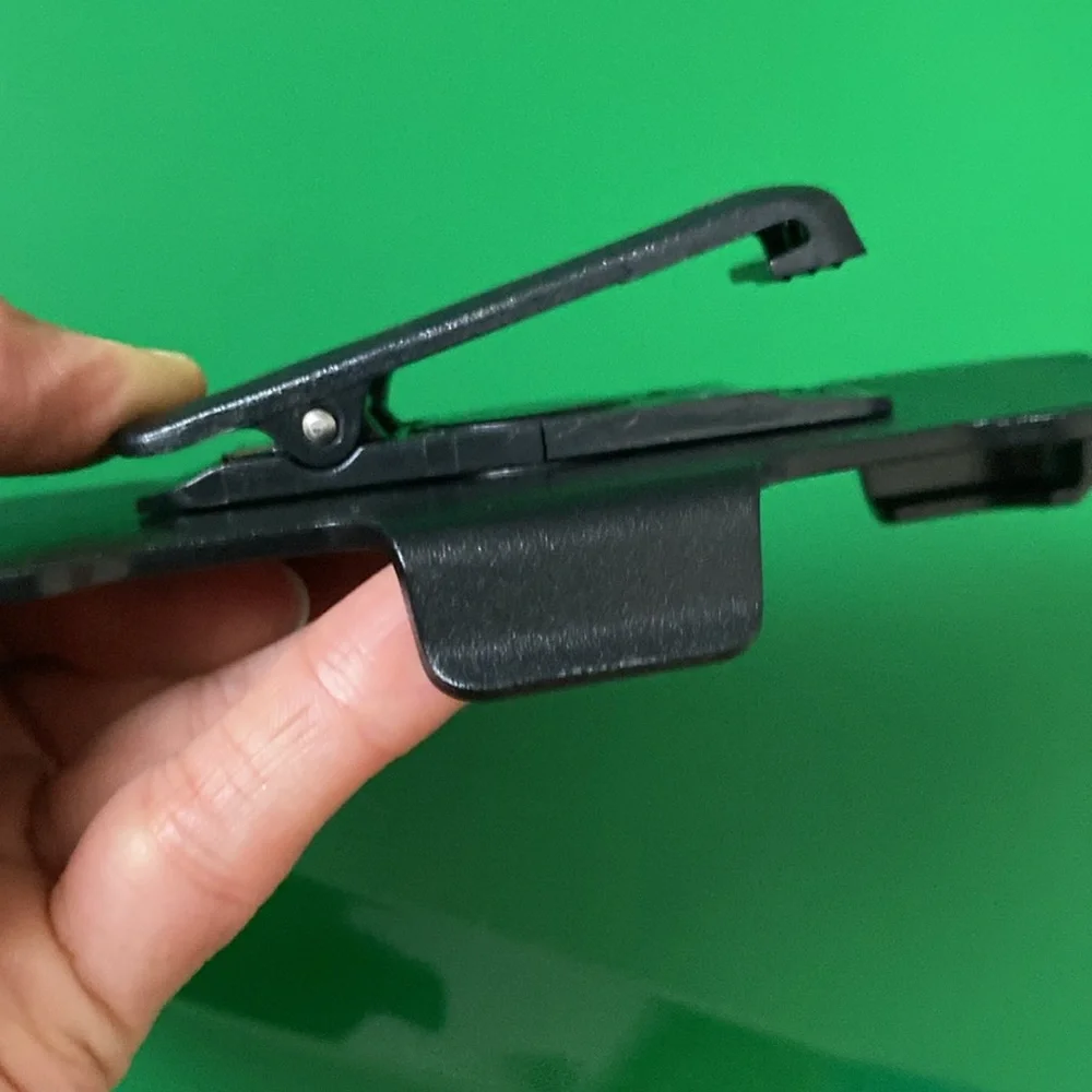 iPhone 6 black holster clip
